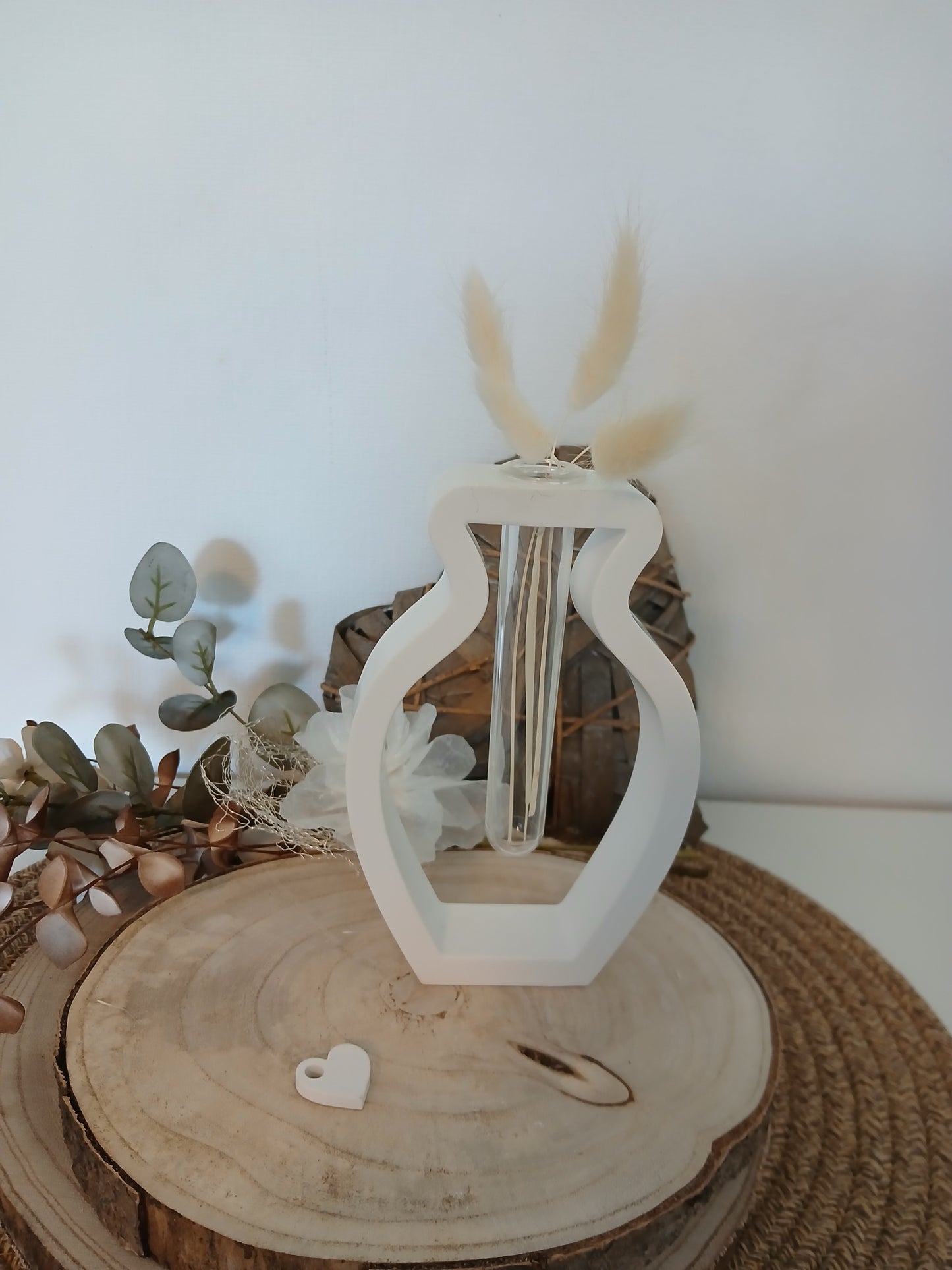 Vase mit Reagenzglas