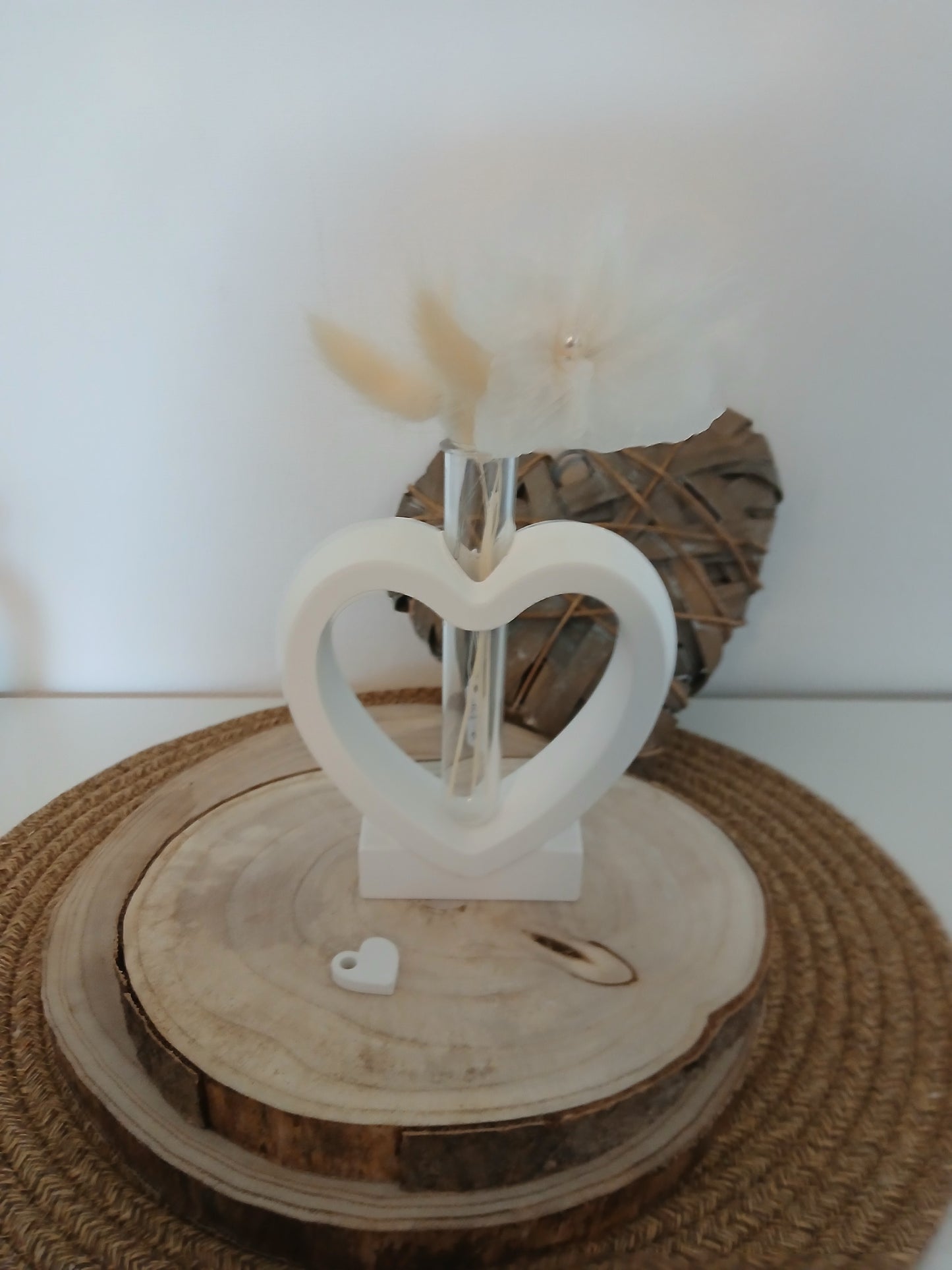 Herzvase mit Reagenzglas