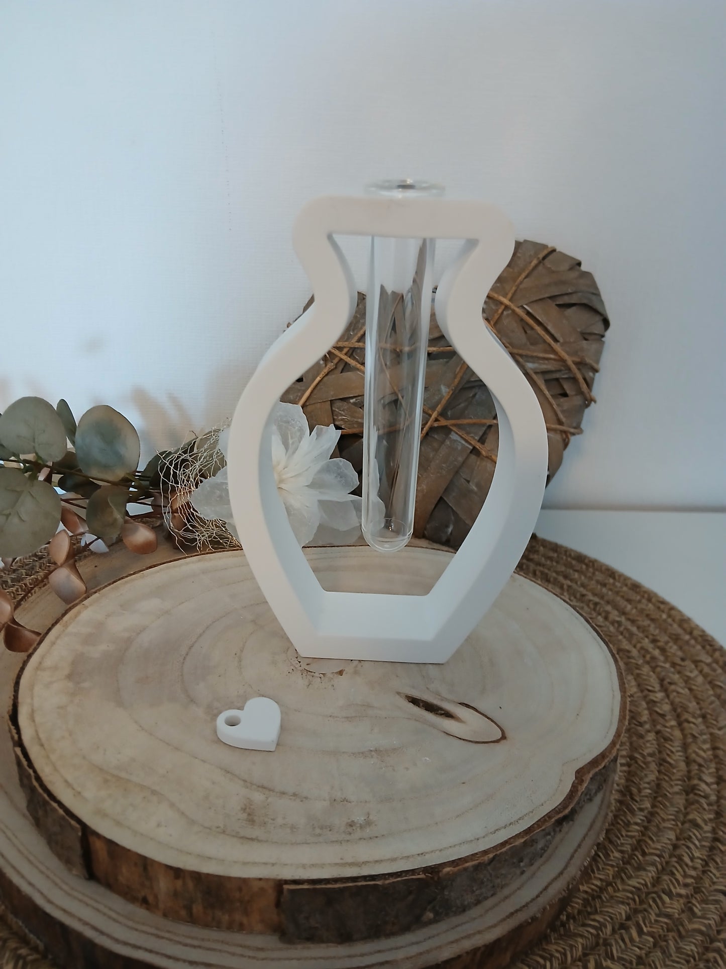 Vase mit Reagenzglas