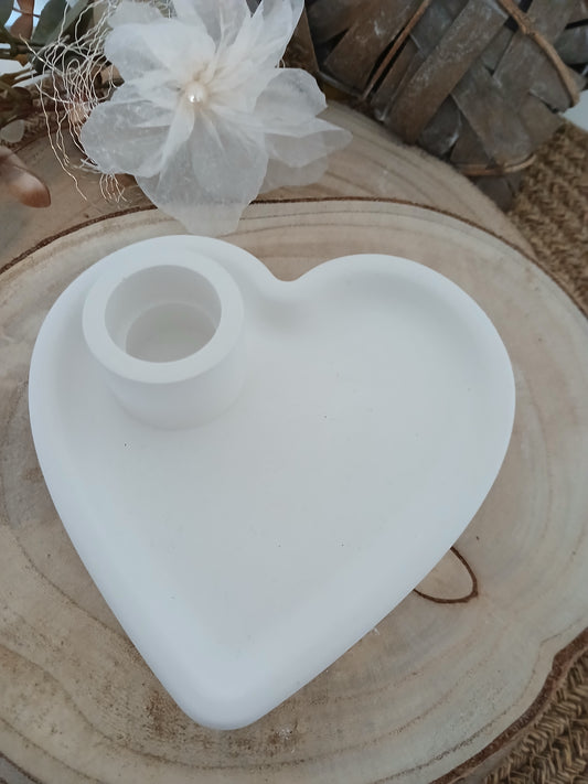 Herzteller mit Kerzenhalter